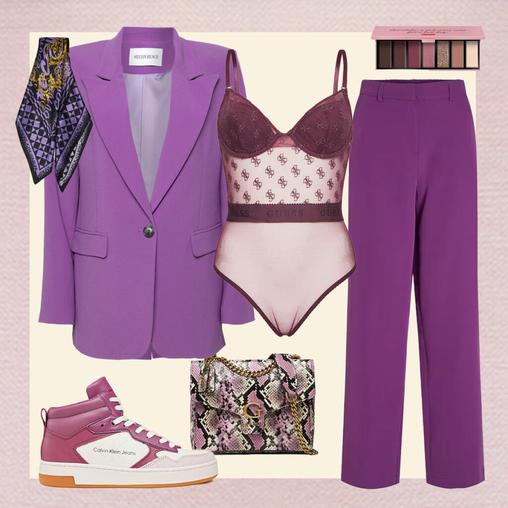 Moteriškų drabužių koliažas, kuriame pavaizduotas violetinis kostiumas, violetinė glaustinukė, rankinė, spalvinga skarelė ir baltai violetiniai laisvalaikio batai